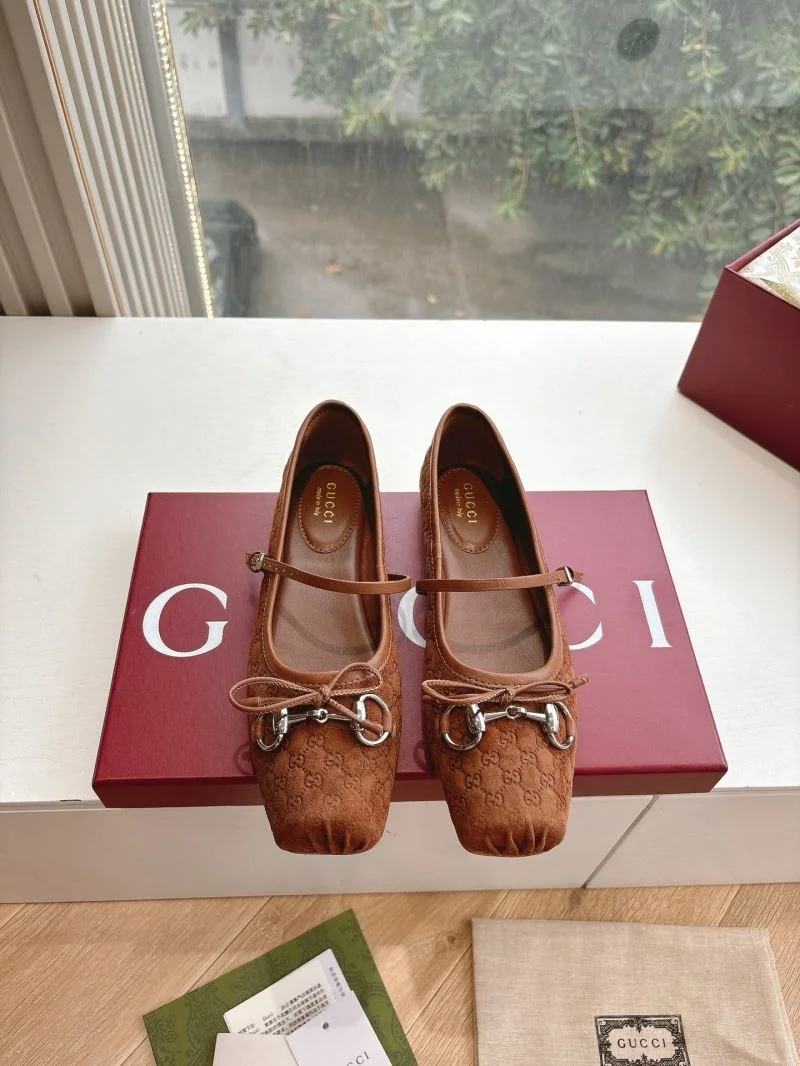 BestValue Gucci Flat Shoes 24837
