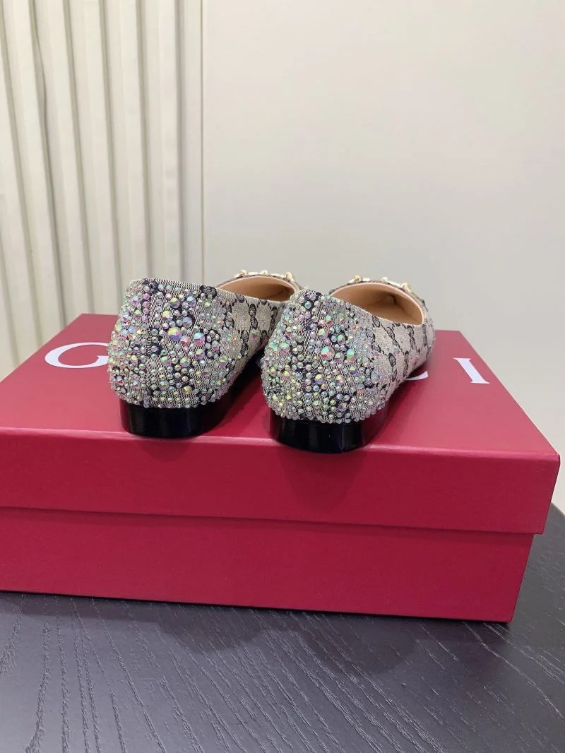 Gucci Flat Shoes Effortless 24500