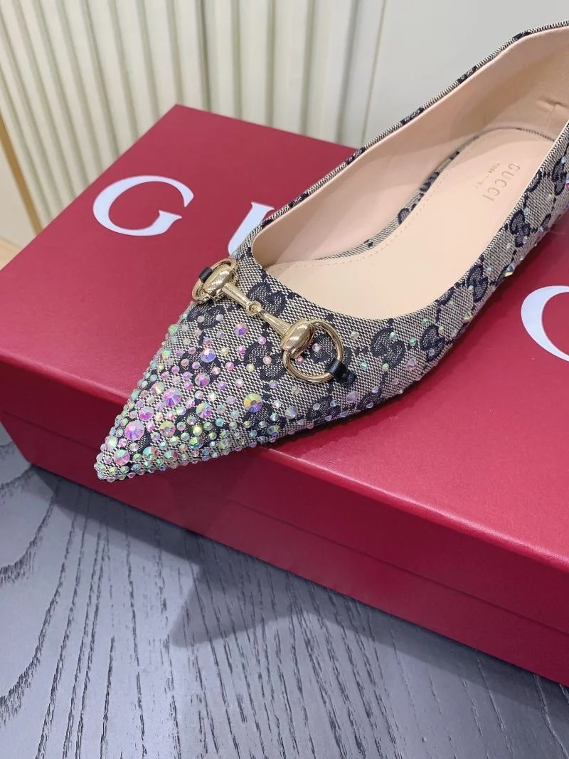 Gucci Flat Shoes Effortless 24500