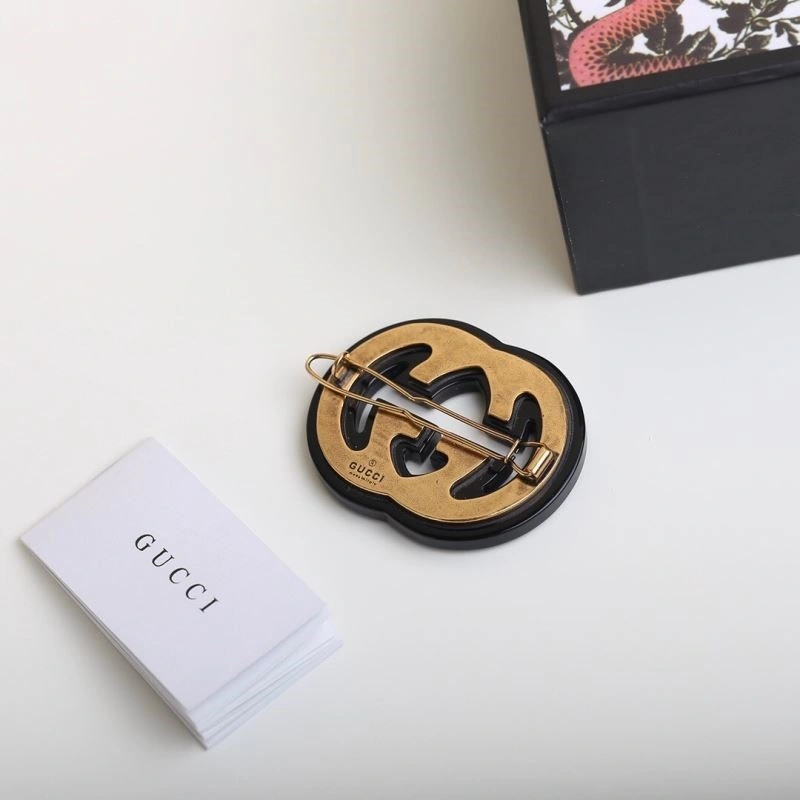 Gucci Hairpins Trendsetting 244318