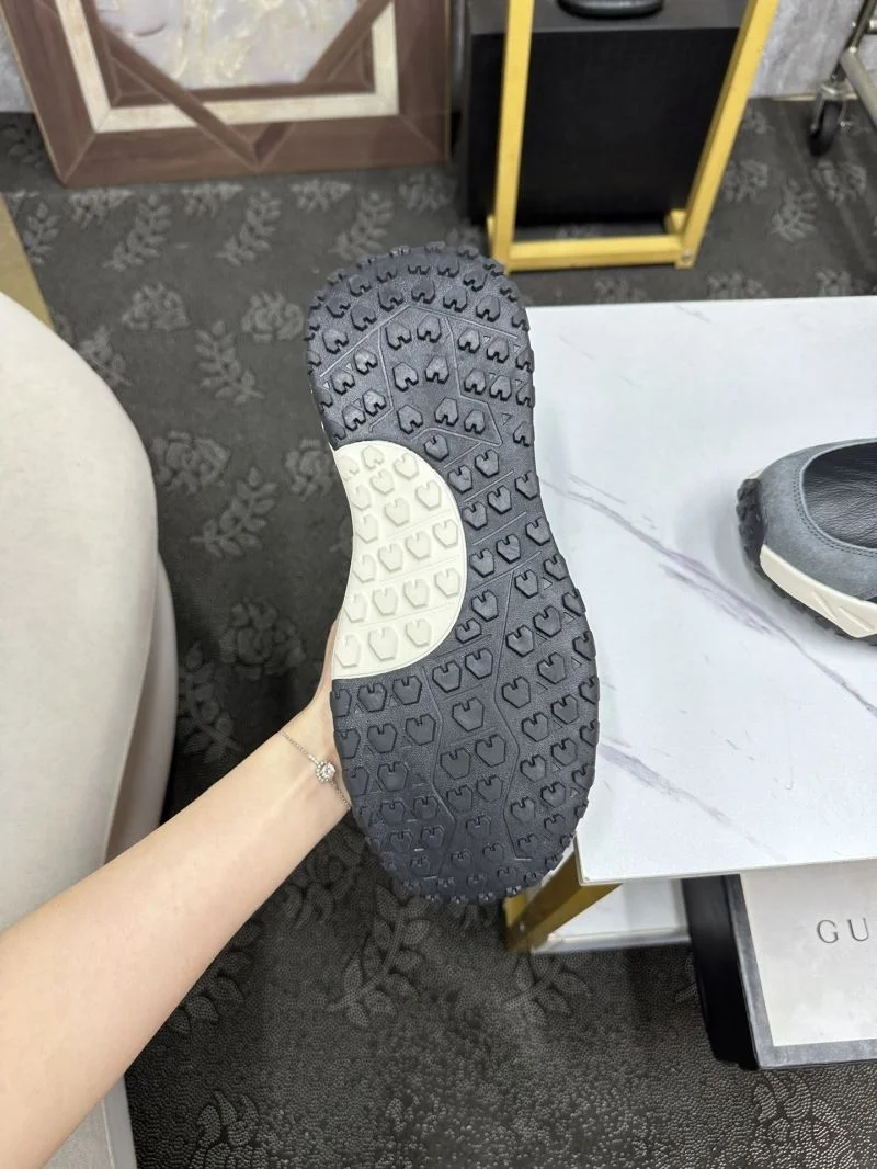 Gucci High Shoes Unique 24207