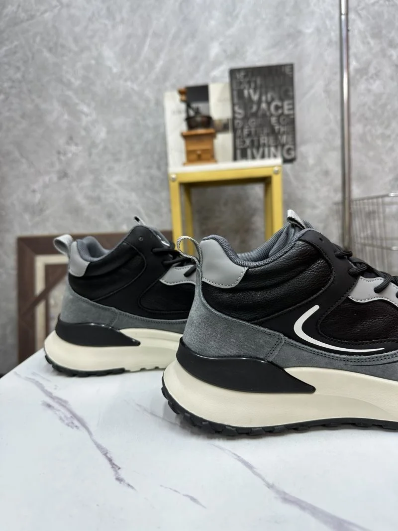 Gucci High Shoes Unique 24207