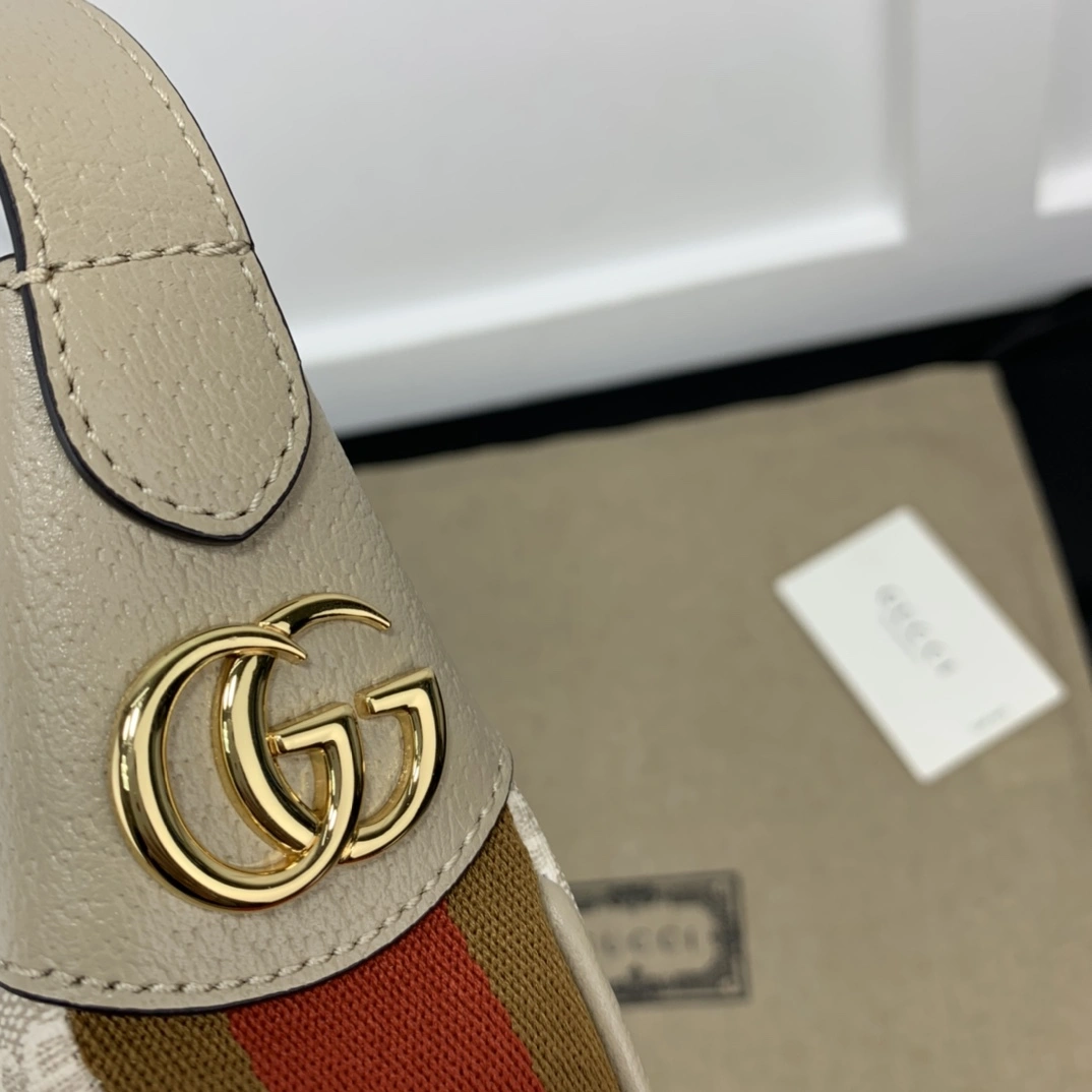 Gucci Hobo Bags Trendy 72656