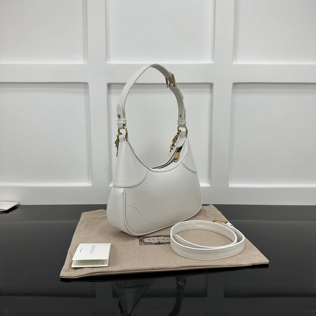Practical Gucci Hobo Bags 67420