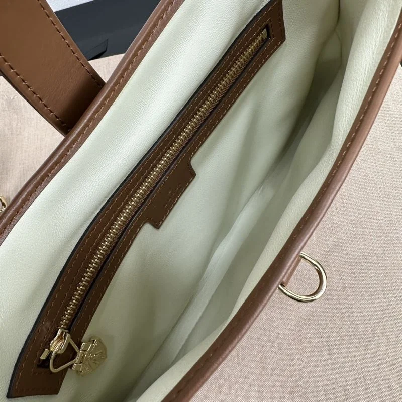 Bold Gucci Hobo Bags 51404
