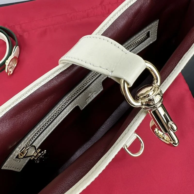 Gucci Hobo Bags FreshLook 51407