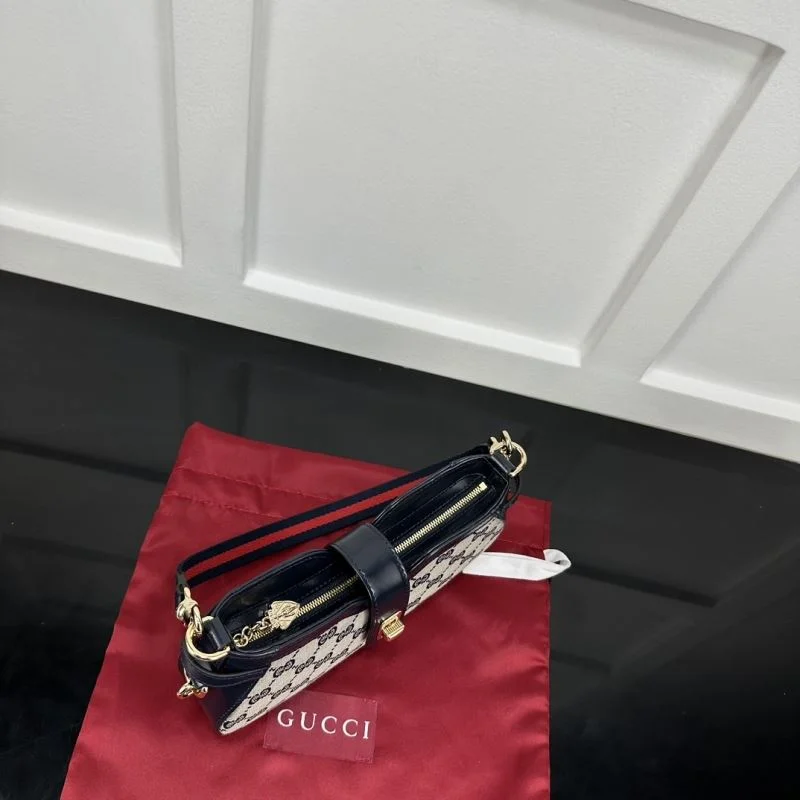 Gucci Hobo Bags Elegant 51390