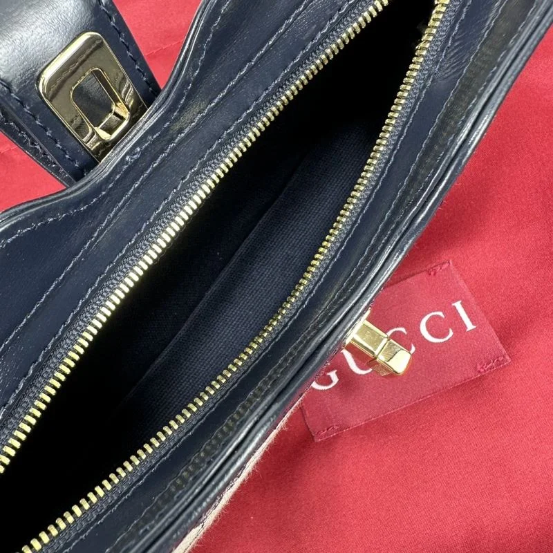 Gucci Hobo Bags Elegant 51390