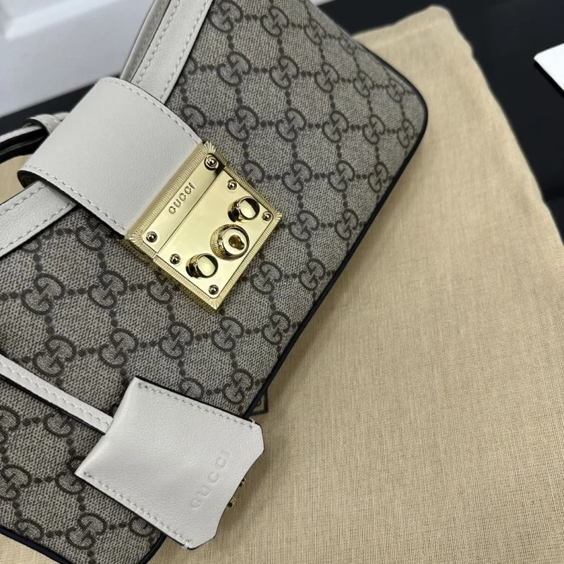 Gucci Hobo Bags WellDesigned 51381