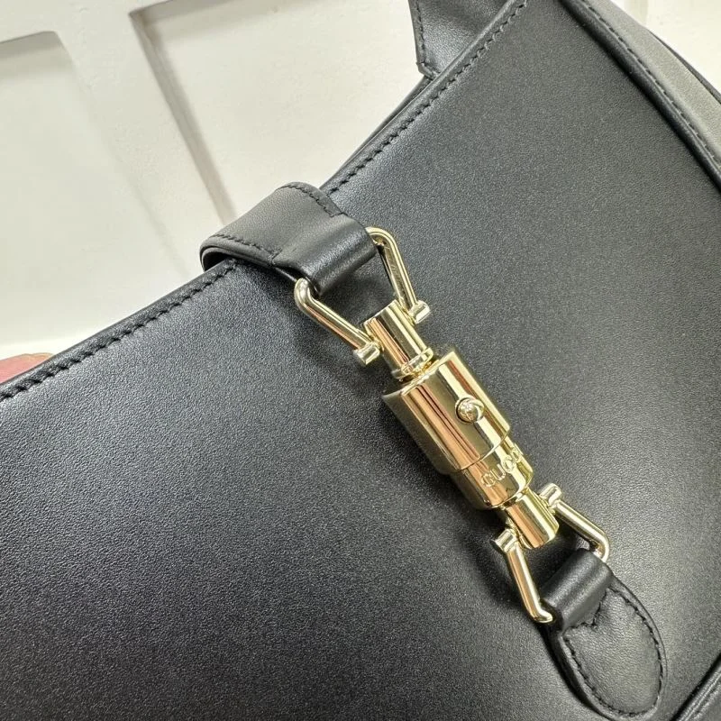 WrinkleFree Gucci Hobo Bags 51365