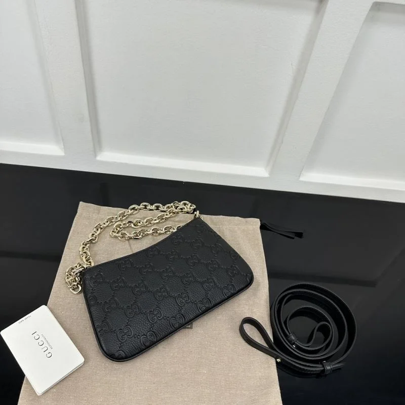 Bold Gucci Hobo Bags 51354