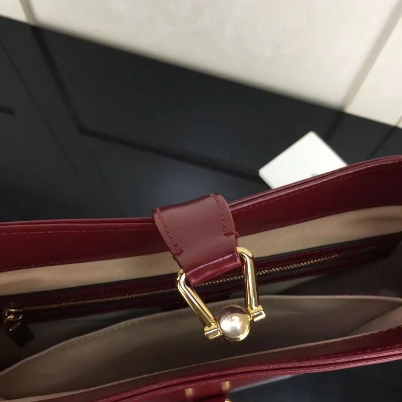 Gucci Hobo Bags Stylish 51322