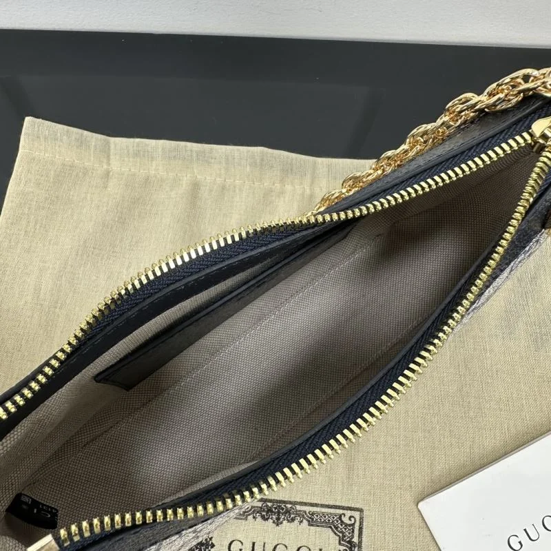 Gucci Hobo Bags Vibrant 51280