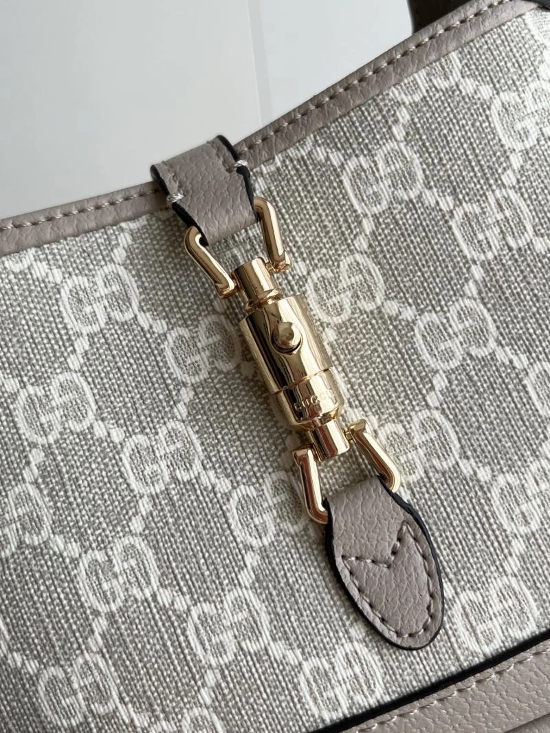 Comfortable Gucci Hobo Bags 81441