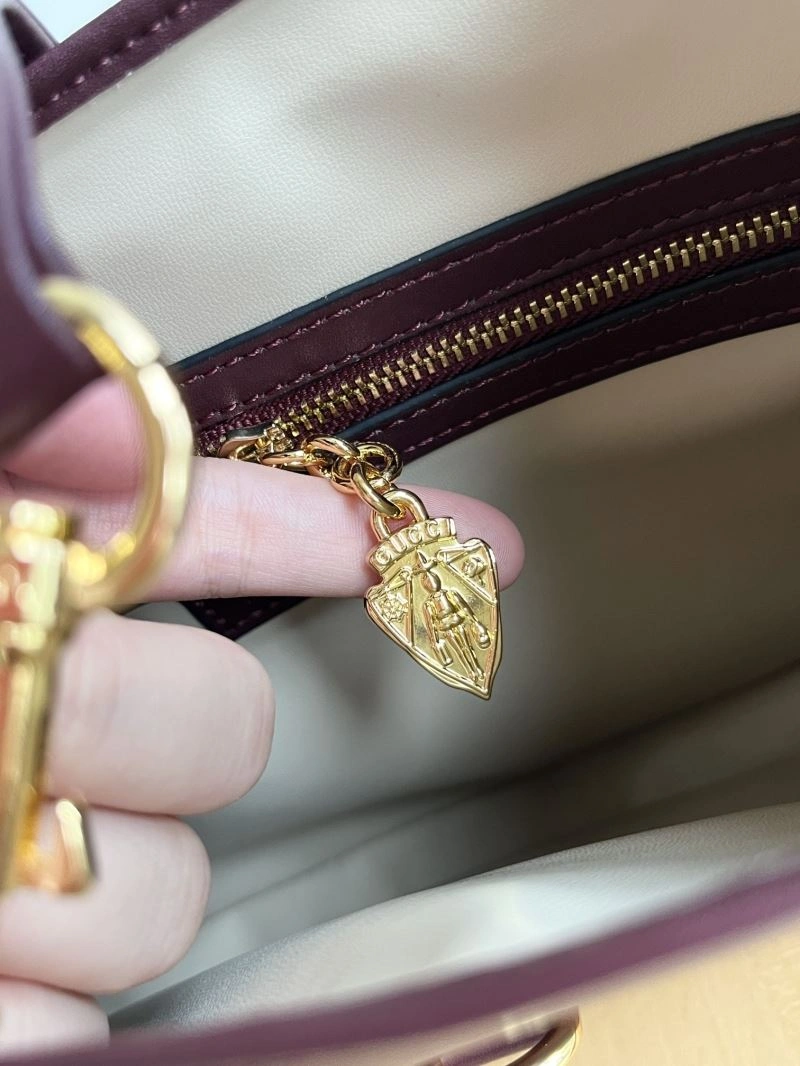 Durable Gucci Hobo Bags 81385