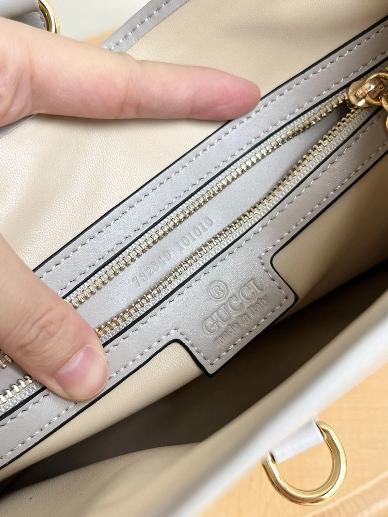 StreetReady Gucci Hobo Bags 81384