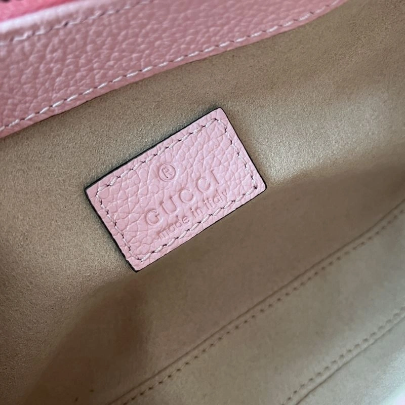 Gucci Hobo Bags Durable 74637