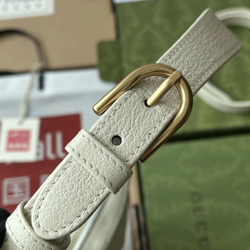 Seasonal Gucci Hobo Bags 74635
