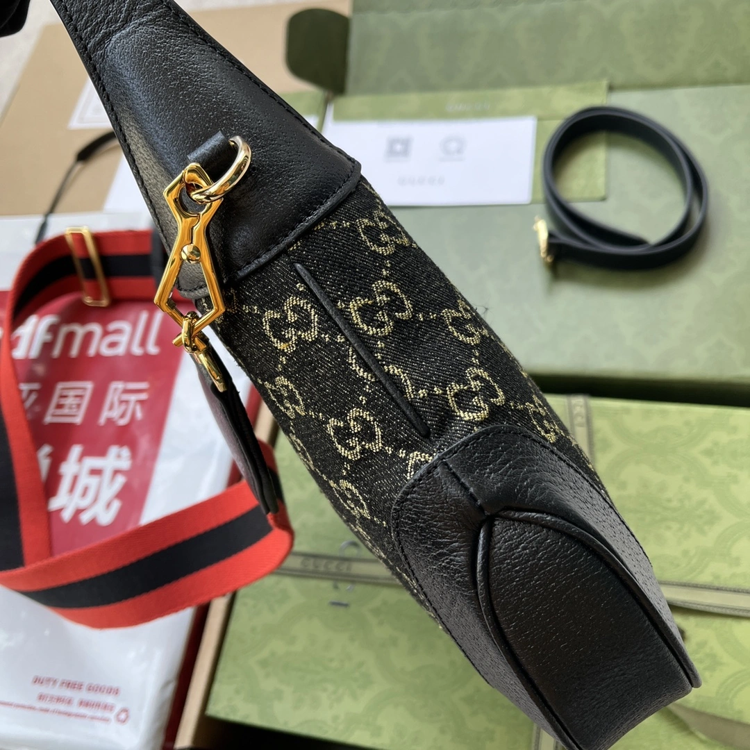 Contemporary Gucci Hobo Bags 72459