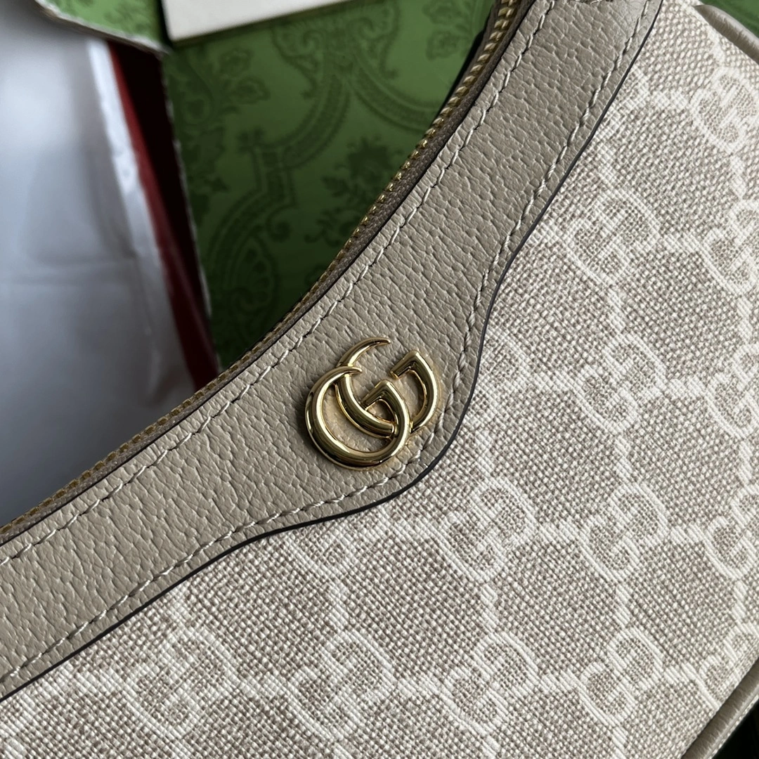 Breathable Gucci Hobo Bags 72453