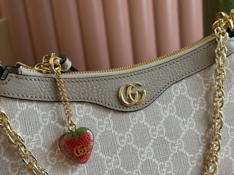 Gucci Hobo Bags UrbanChic 49962