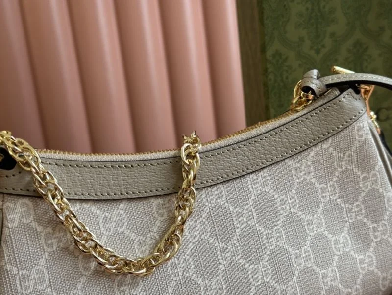 Gucci Hobo Bags UrbanChic 49962