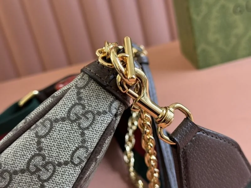 WellDesigned Gucci Hobo Bags 49952