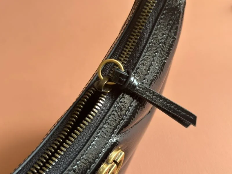Gucci Hobo Bags WaterResistant 49934