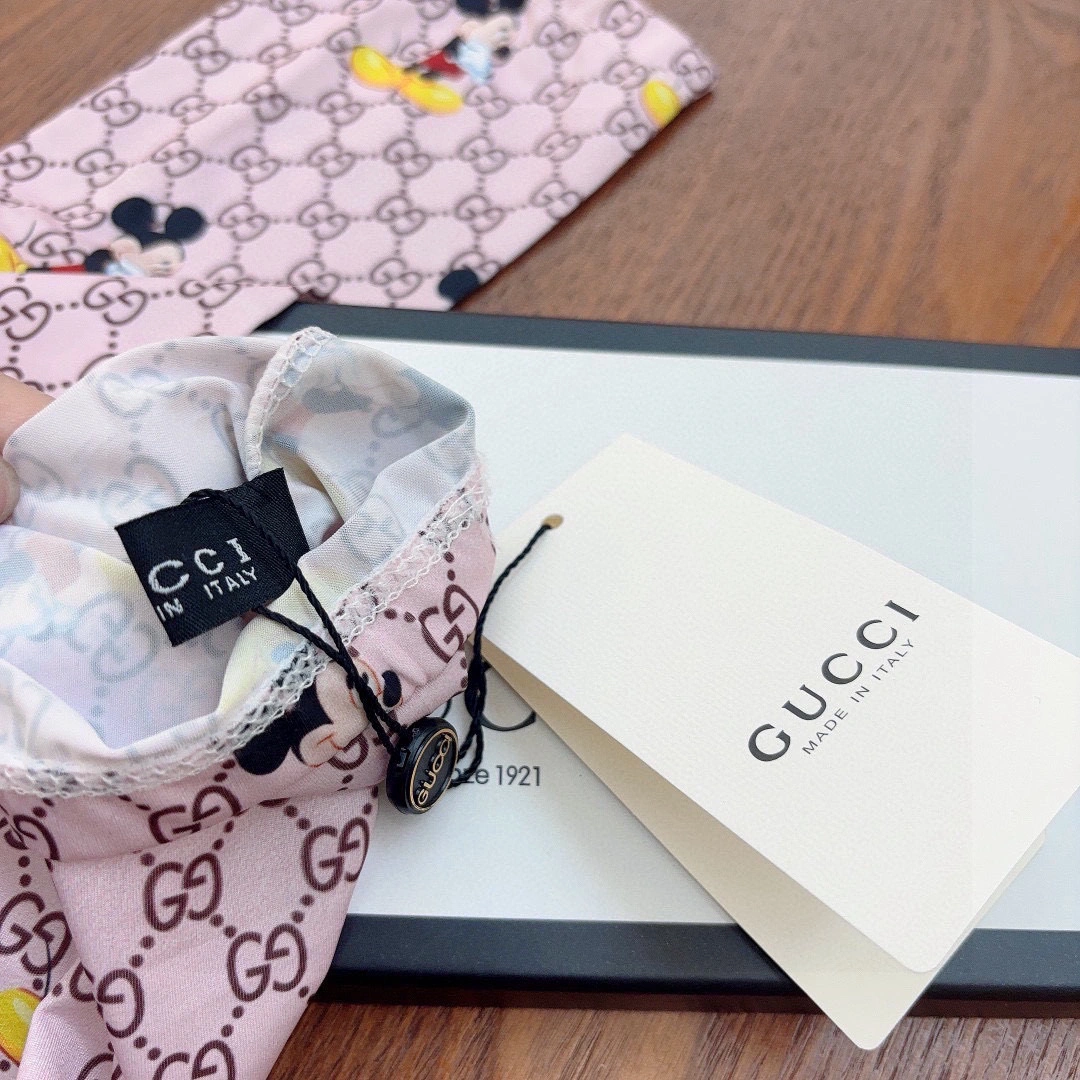 DailyWear Gucci Ice Silk Sleeves 264939