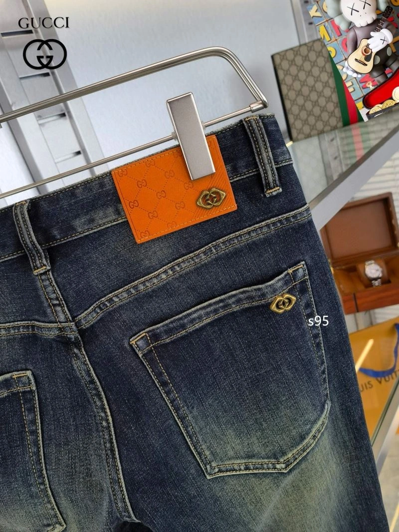 Gucci Jeans EasyMatch 125075