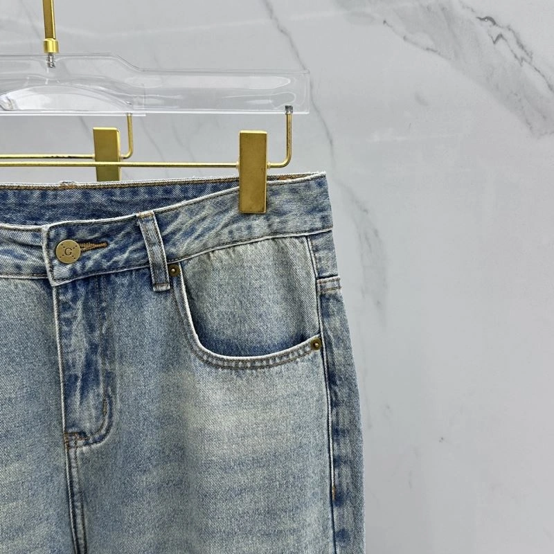 Seasonal Gucci Jeans 128160