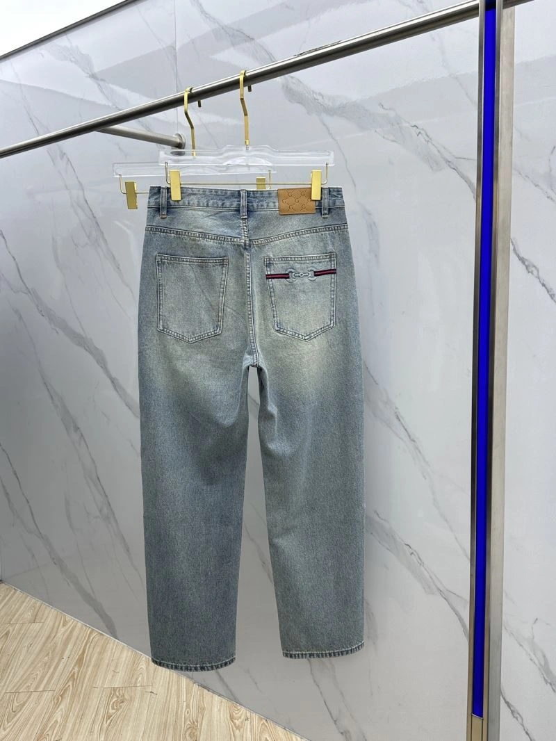 Seasonal Gucci Jeans 128160