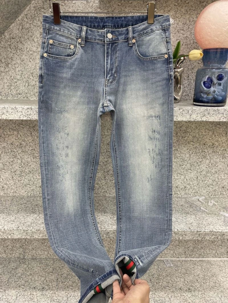 Gucci Jeans Neat 128150