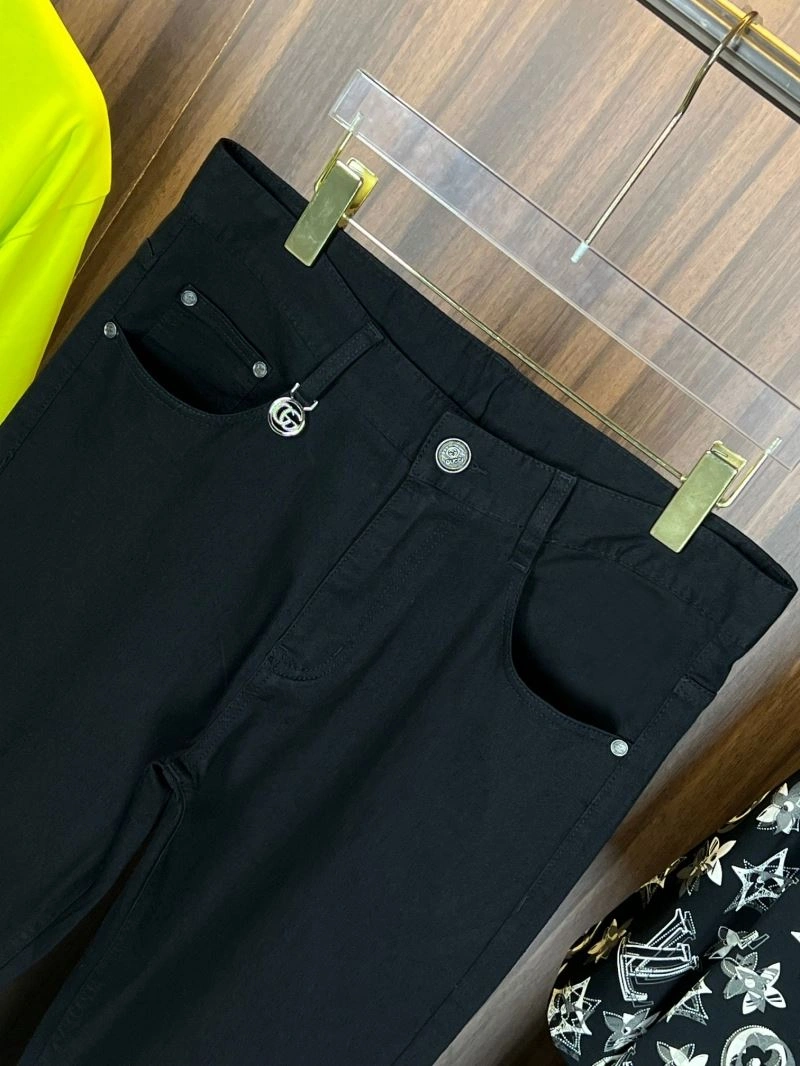 Gucci Jeans Neat 128149