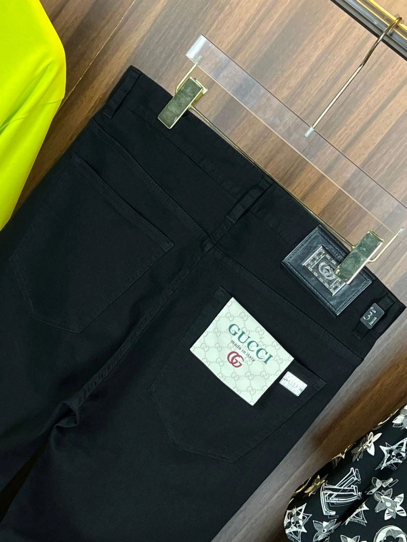 Gucci Jeans Neat 128149