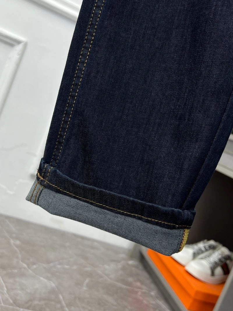 Sustainable Gucci Jeans 128136