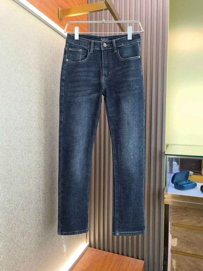 Casual Gucci Jeans 128140