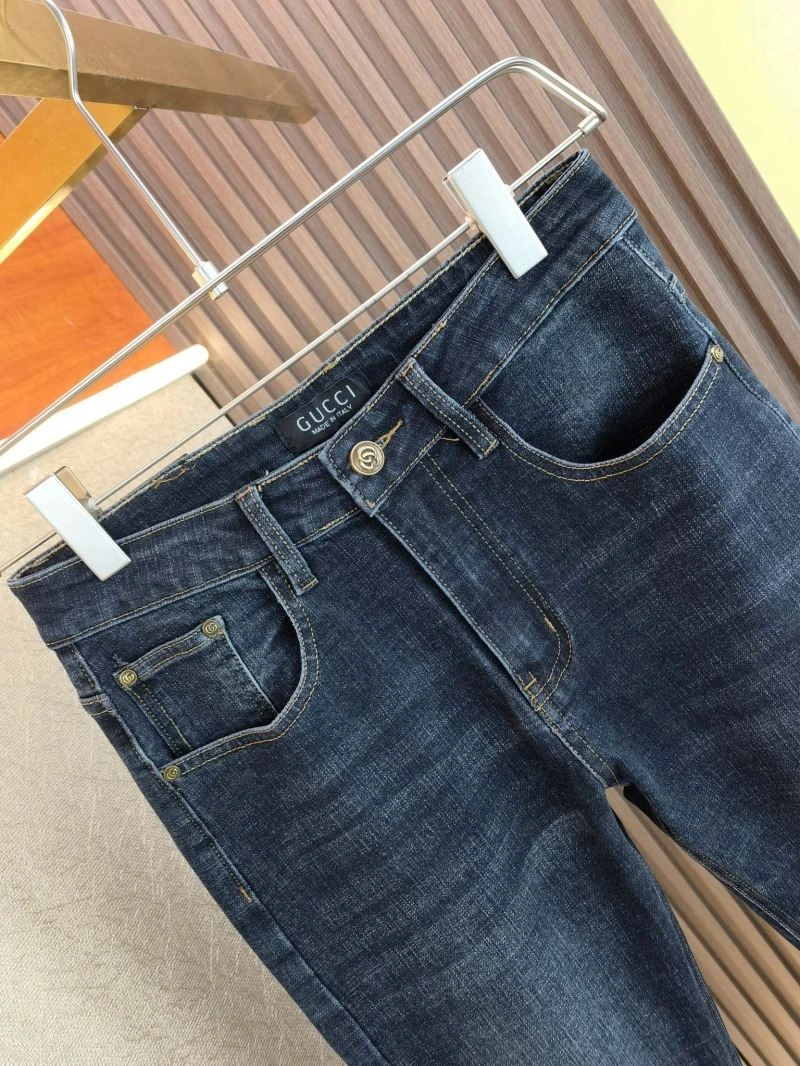 Casual Gucci Jeans 128140