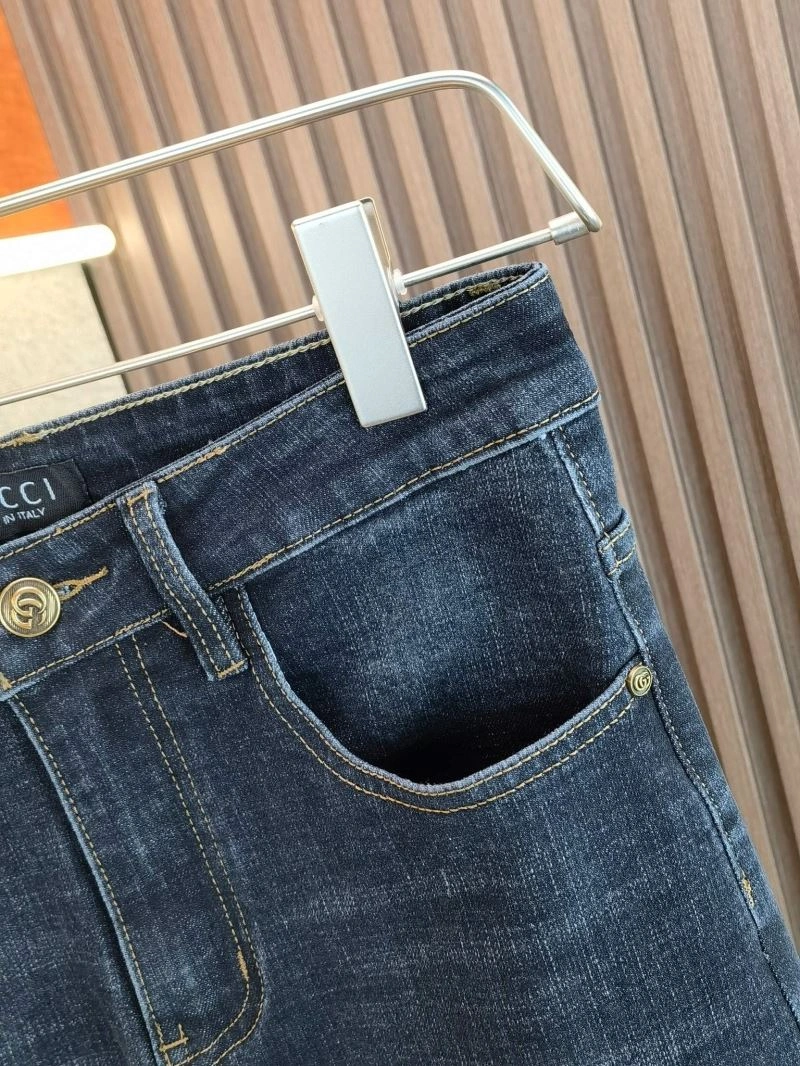 Casual Gucci Jeans 128140