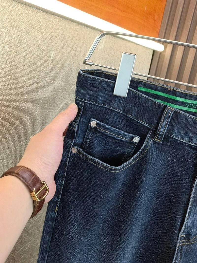 Gucci Jeans ModernLook 128142