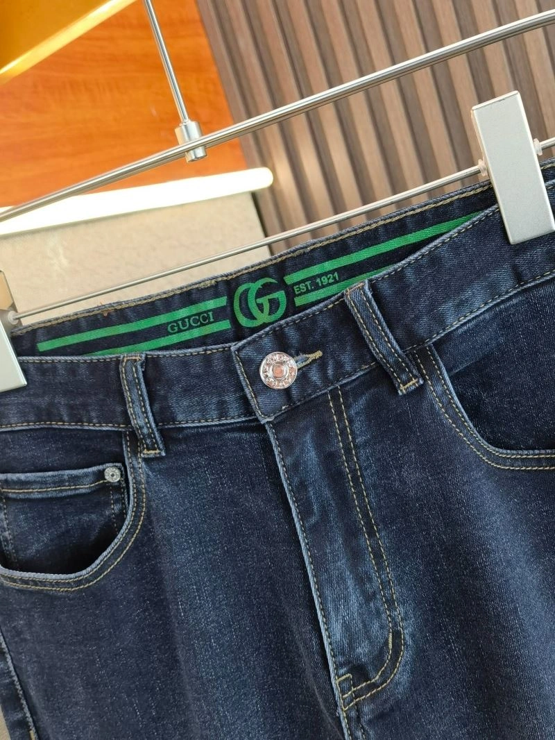 Gucci Jeans ModernLook 128142