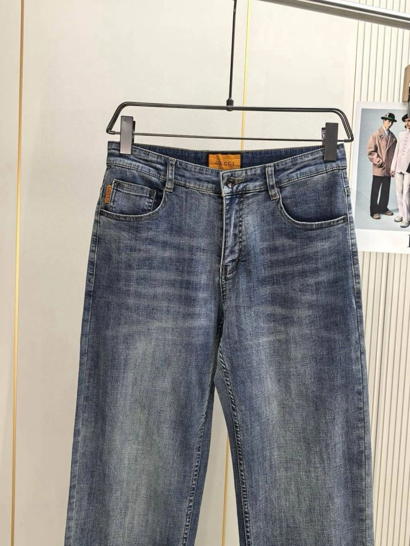 Chic Gucci Jeans 127743