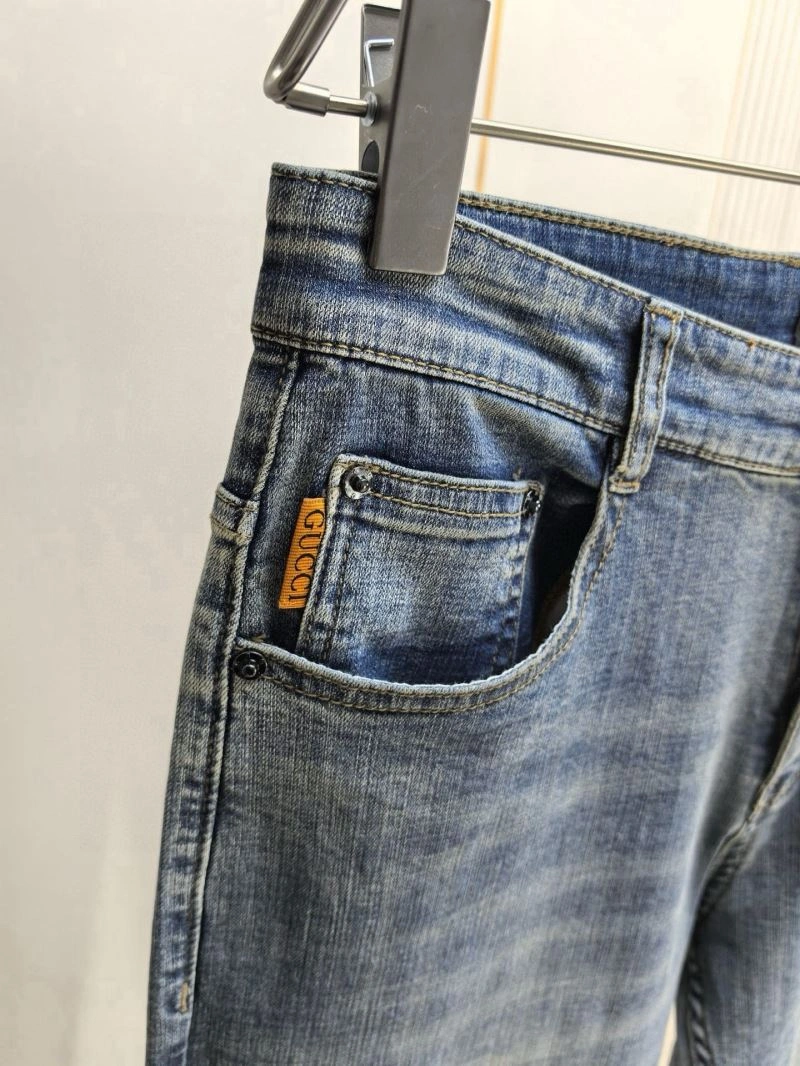 Chic Gucci Jeans 127743