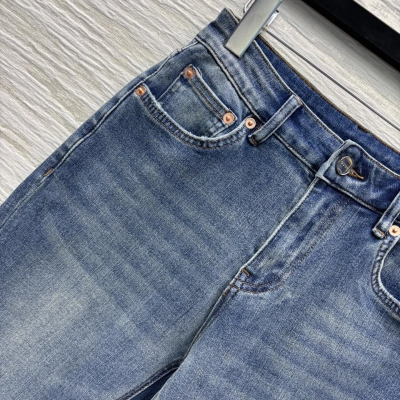 ModernLook Gucci Jeans 124960