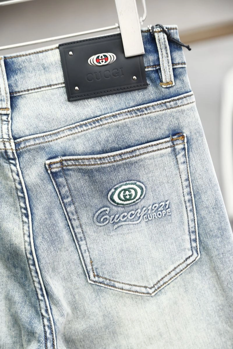WaterResistant Gucci Jeans 127357