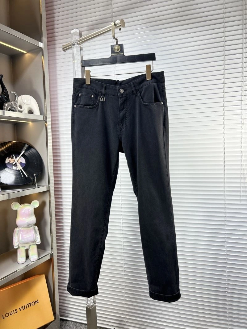 Comfortable Gucci Jeans 127332