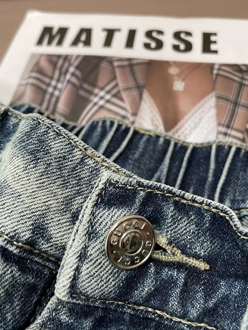 Comfortable Gucci Jeans 127319