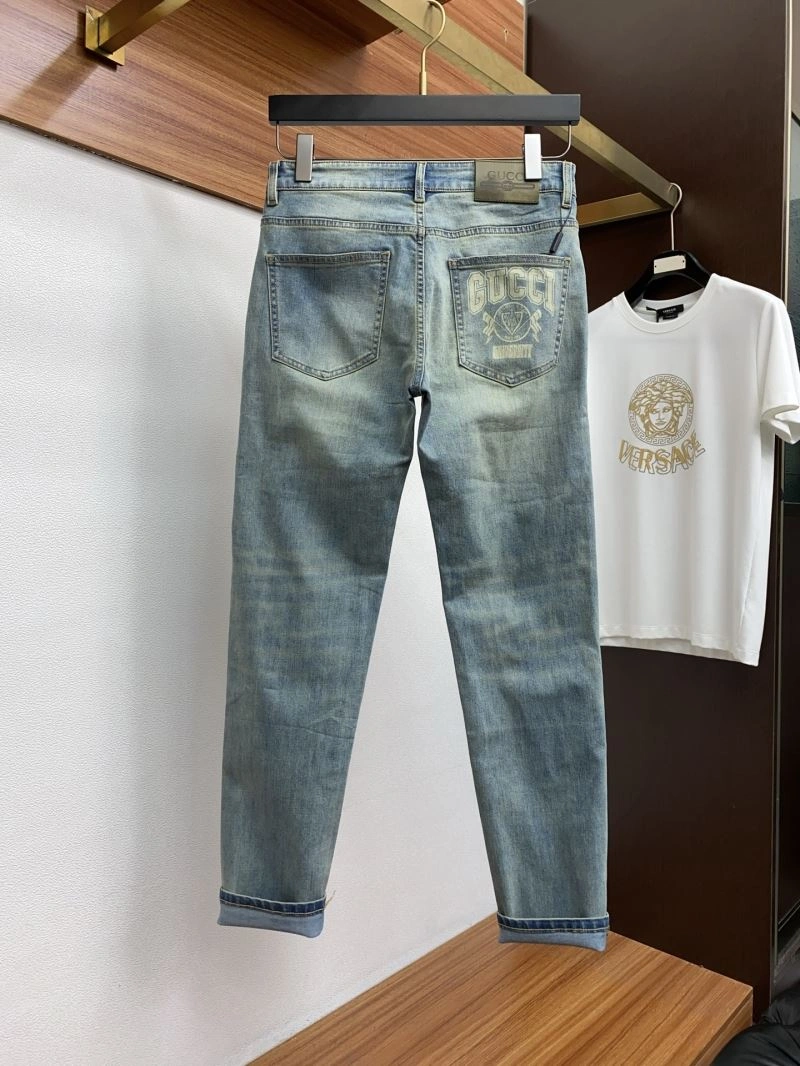 Stylish Gucci Jeans 126865