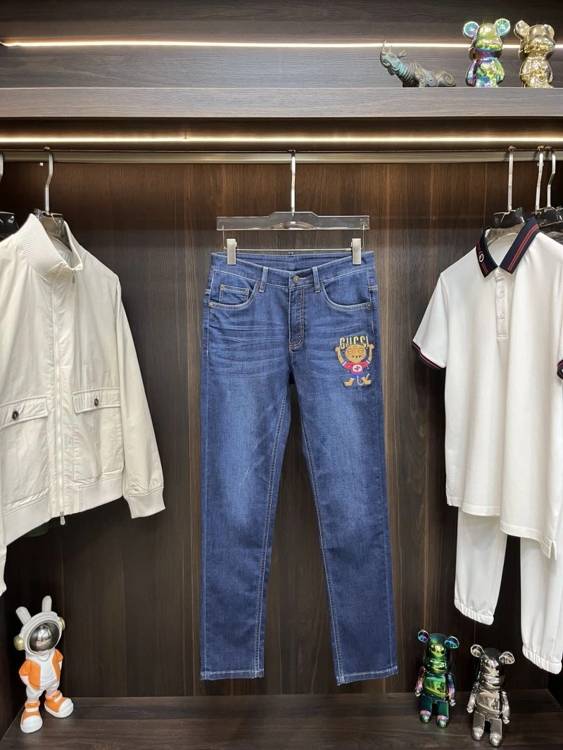 Lightweight Gucci Jeans 126850