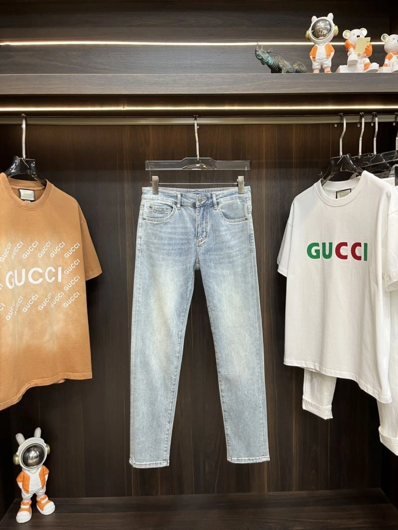 Comfortable Gucci Jeans 126836